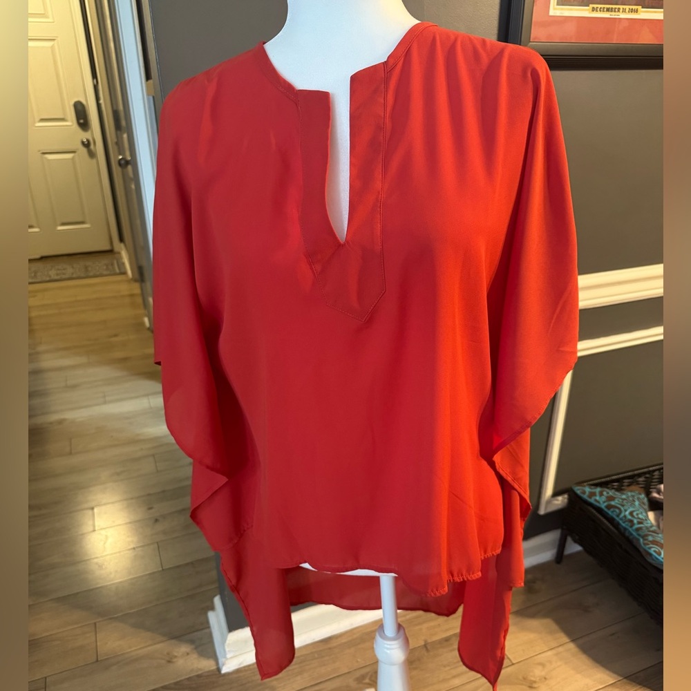 Viví collection, hi-low kimono top